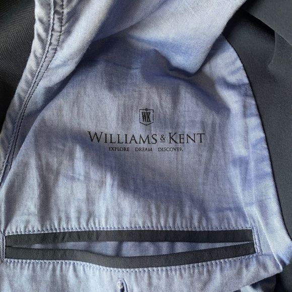 Williams & Kent Navy Travel Blazer XL - Picture 6 of 8